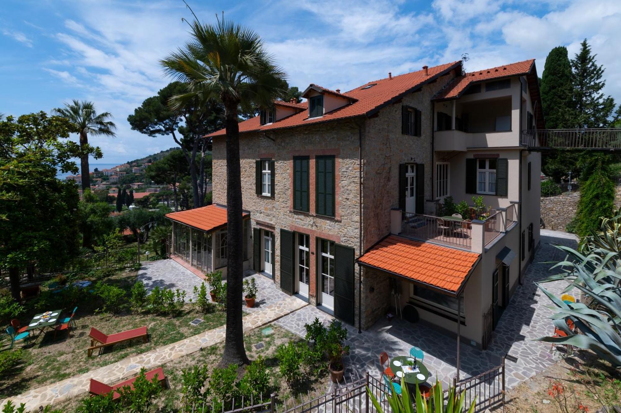 Villa Rappis Империа Екстериор снимка